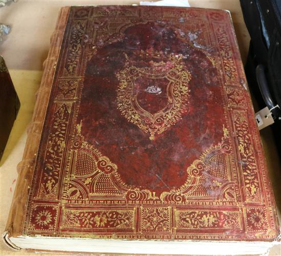 Large book - Coda Resta